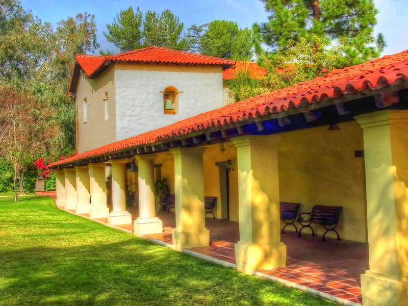 MSFRDE3.jpg :: San Fernando Rey de Espana Mission - California