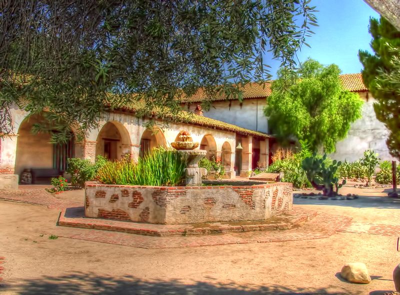 MSM16.jpg :: San Miguel Arcangel Mission - California