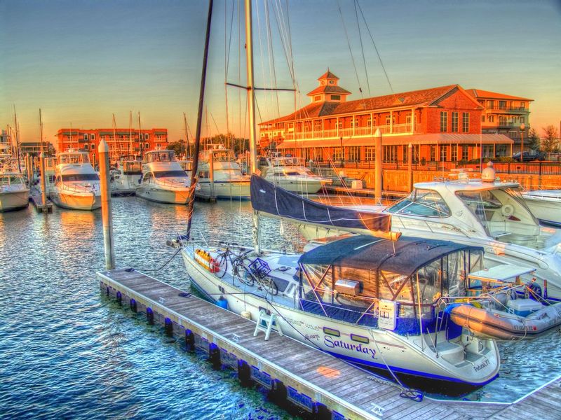 PFLM1.jpg :: Pensacola, Florida Marina