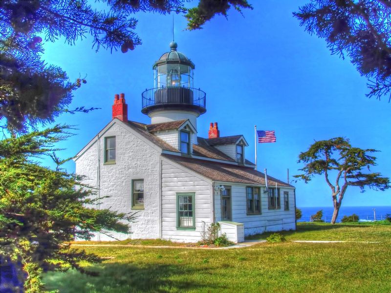 PGCA1.jpg :: Point Pinos Lighthouse - Pacific Grove, California