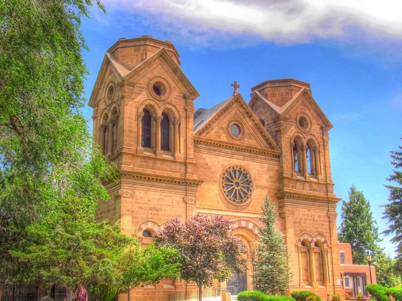 SFCSFNM1.jpg :: St. Francis Cathedral - Santa Fe, New Mexico