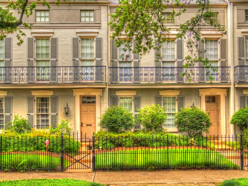SLNOS1.jpg :: Southern Living, New Orleans Style