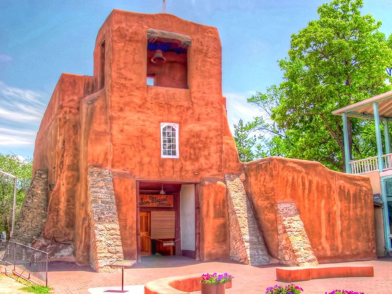 SMCSFNM1.jpg :: San Miguel Chapel - Santa Fe, New Mexico
