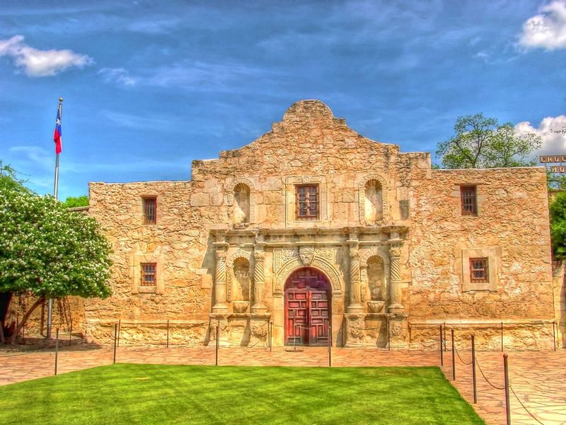 TASATX1.jpg :: The Alamo - San Antonio, TX