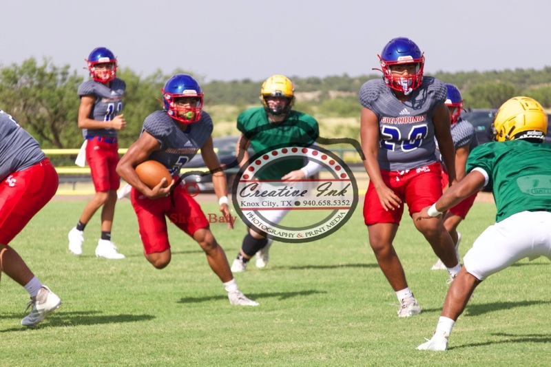 c_2025_08_15 FB KCHS at Guthrie_scrim_ (5).jpg