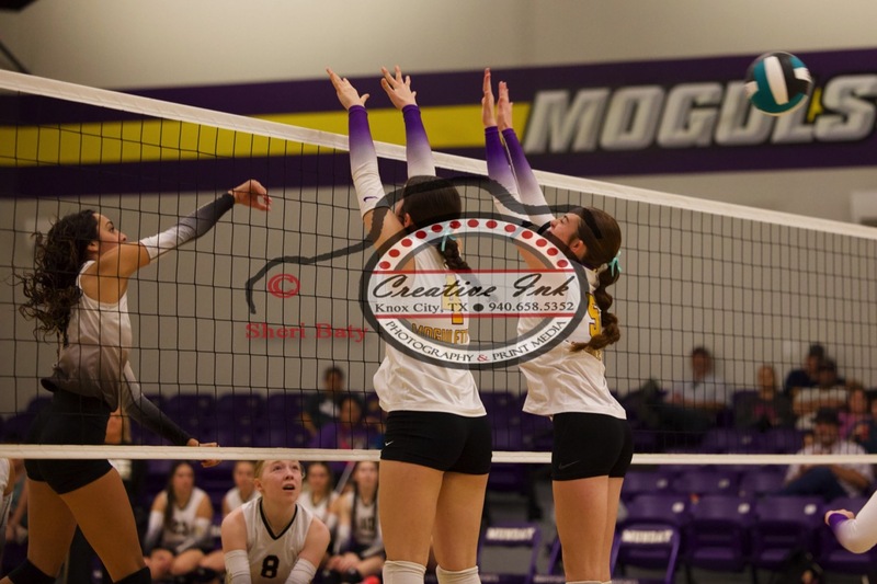 c_2025_09_27 VB MHS v Woodson (14).jpg