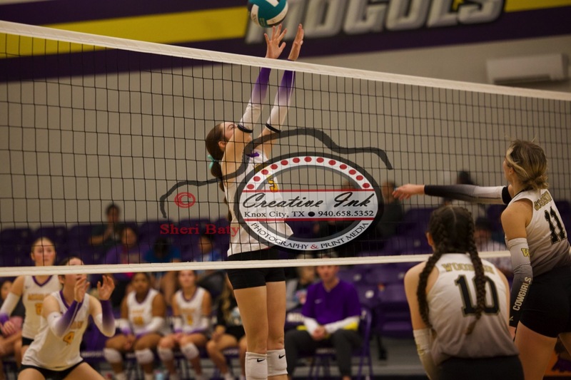 c_2025_09_27 VB MHS v Woodson (30).jpg