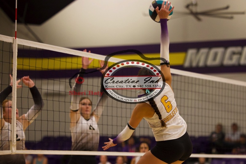c_2025_09_27 VB MHS v Woodson (6).jpg
