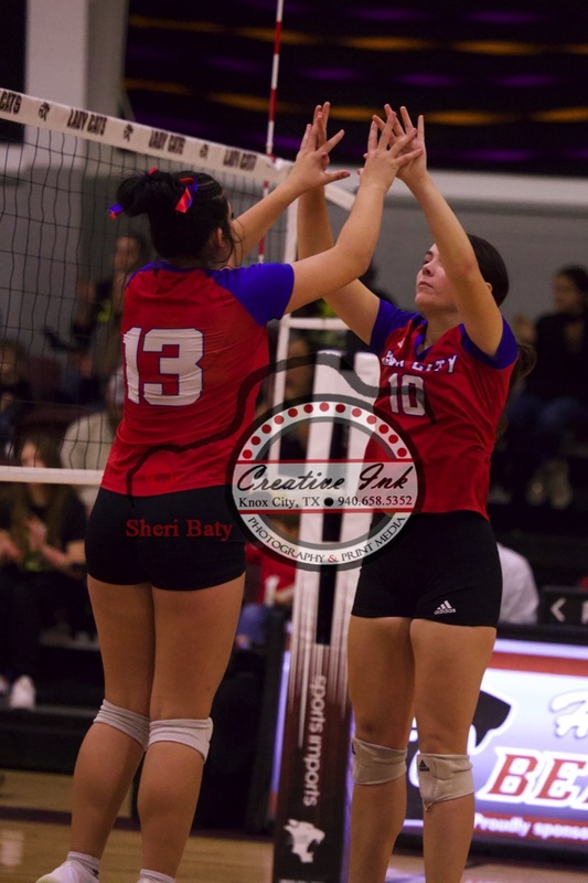c_2025_11_01 VB KCHS v Lorraine_Bi-District (27).jpg