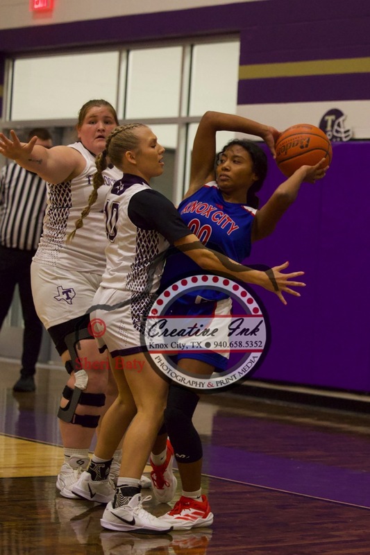 c_2025_11_24 BSKT KCHS VG at Throck (16).jpg