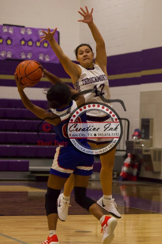 c_2025_11_24 BSKT KCHS VG at Throck (33).jpg