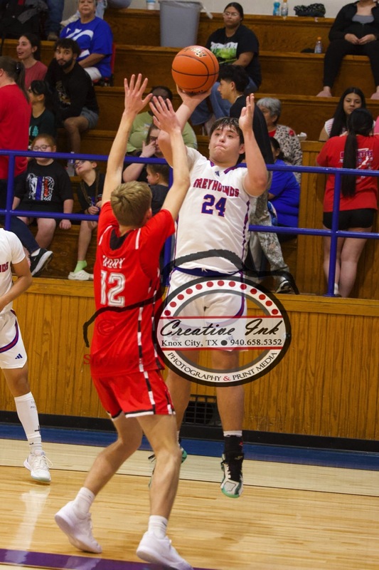 c_2025_12_16 BSKT KCHS VG v Roby (28).jpg