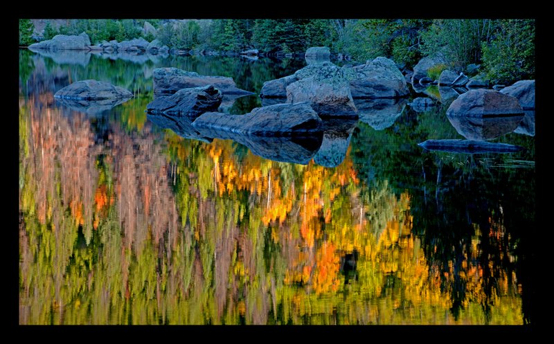 Bear Lake Autumn Reflections I.jpg :: Catalogue No. 772

Image Size:  16X27 in. on Canvas or Art Paper
             13X19 in. on Art Paper