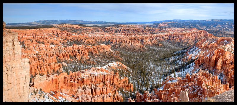 Bryce Canyon Ampitheater Winter II.jpg :: Catalogue No. 892

Image Size:   30X70 in. on Canvas
              