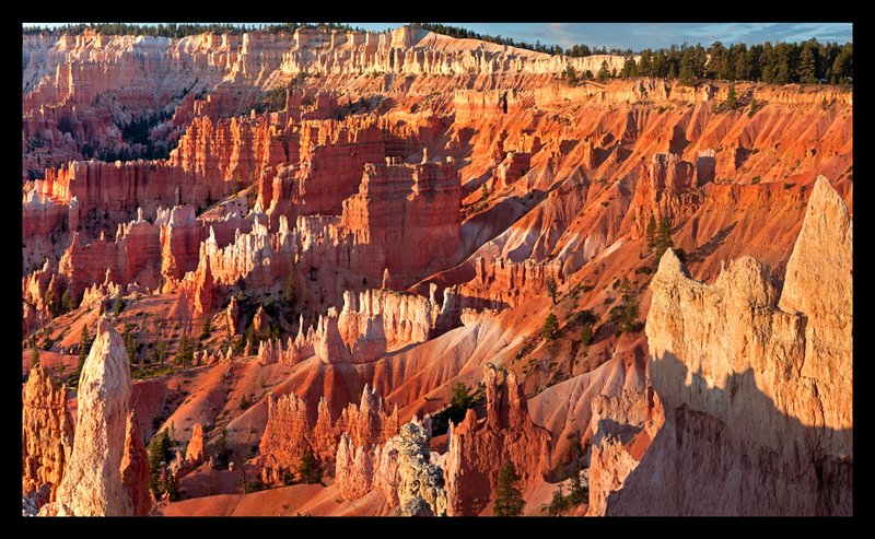 Bryce Canyon Sunrise V.jpg :: Catalogue No. 725

Image Size:  22X33 in. on Canvas
             16X24 in. on Canvas or Art Paper
             13X19 in. on Art Paper
