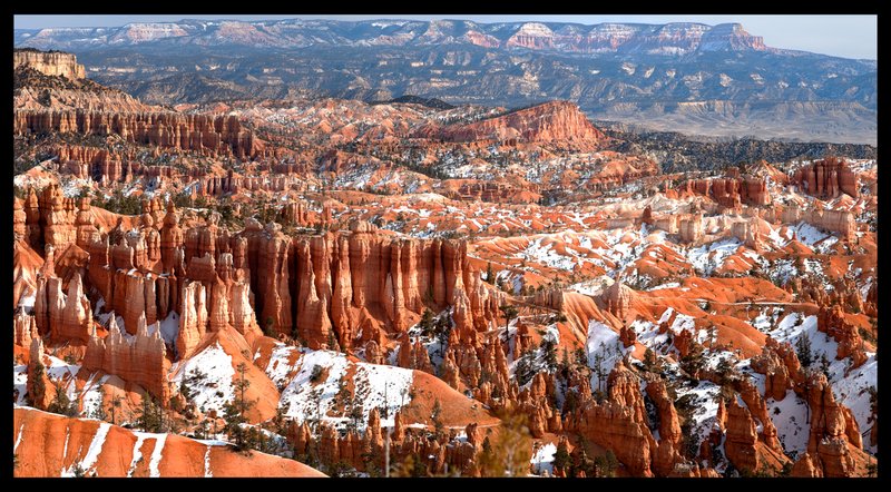 Bryce Canyon Winter from Sunset Point II.jpg :: Catalogue No. 866

Image Size:   30X56 in. on Canvas
              
