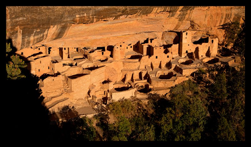 Cliff Palace Sunset I.jpg :: Catalogue No. 721

Image Size:   22X39 in. on Canvas
