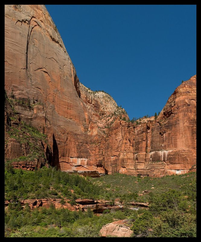 Emerald Pools and Heaps Canyon.jpg :: Catalogue No. 1077

Image Size: 41x49 in. on Canvas
