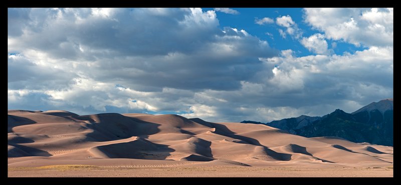 Great Sand Dunes II.jpg :: Catalogue No. 736

Image Size:   22X50 in. on Canvas
