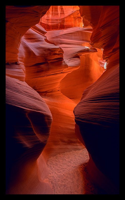 Mystery Canyon VII.jpg :: Catalogue No. 1083

Image Size: 22x36 in. on Canvas
