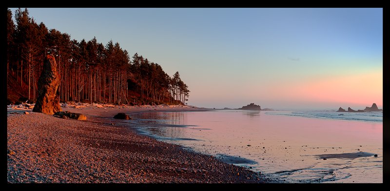 Ruby Beach Sunset III.jpg :: Catalogue No. 956

Image Size:   22X47 in. on Canvas
