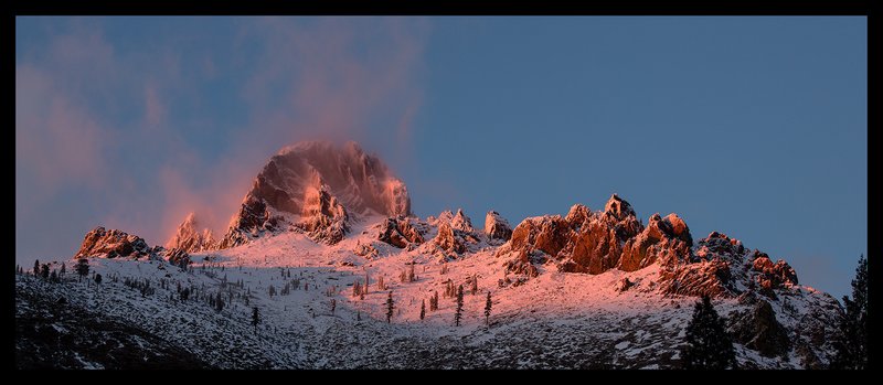 Sierra Buttes Winter Sunset II.jpg :: Catalogue No. 999

Image Size:   22X53 in. on Canvas
