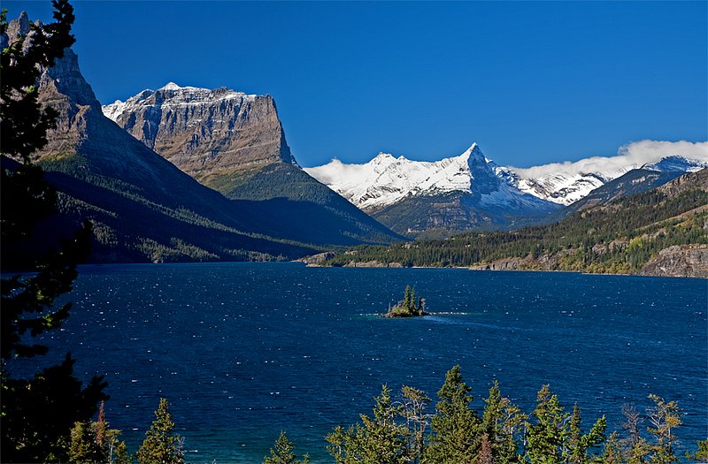 St. Marys Lake.jpg :: Catalogue No. 460

Image Size:  16X24 in. on Art Paper or Canvas
             