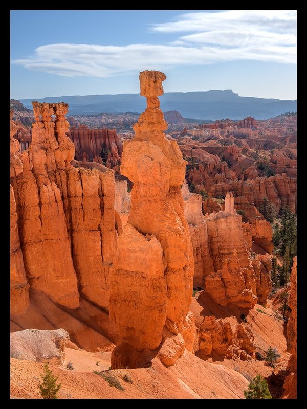 Thors Hammer II.jpg :: Catalogue No. 1102

Image Size:   28x38 in. on Canvas