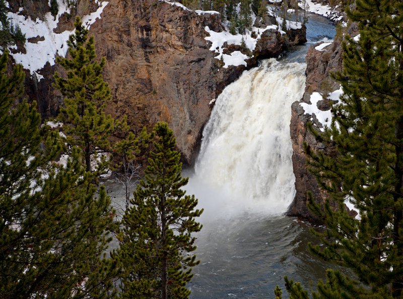 Upper Yellowstone Falls  RI.jpg :: Catalogue No. 682

Image Size:    16X21 in. on Paper or Canvas
               20X27 in. on Canvas