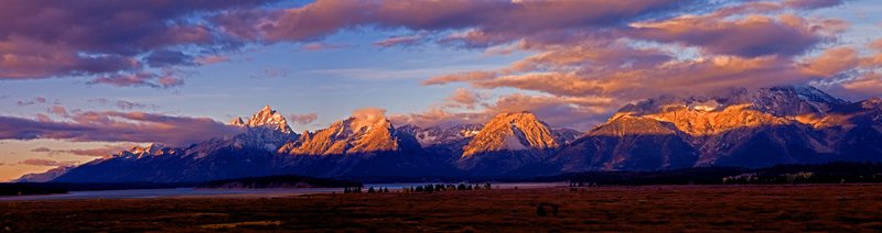 Willow Flats Sunrise Panorama.jpg :: Catalogue No. 264

Image Size:   22X83 in. on Canvas