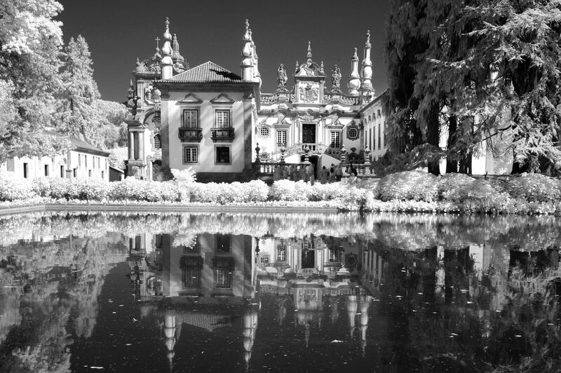 DC 22-0766-107b.jpg :: Saga Douro River Cruise, Fundação da Casa de Mateus: The Mateus Palace, also known as the Solar de Mateus and Casa de Mateus, is located in the parish of Mateus, municipality of Vila Real, District of Vila Real. The Casa de Mateus was built in the first half of the 18th century by the 3rd Morgado de Mateus, António José Botelho Mourão. The house was always administered by the Sousa Botelho family. The project for this palace was presumably designed by the architect Nicolau Nasoni. The Palace consists of the main house, the gardens, the wine cellar and a chapel. The Mateus Palace has been classified as a National Monument since 1910. Mono Infra-Red Image. Photo taken 30/08/2022
