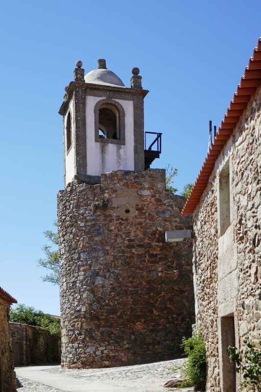 DC 22-0791-030.jpg :: Saga Douro River Cruise, Barca d'Alva, Castelo Rodrigo: Clock Tower Castelo Rodrigo. A bell tower was added to the old wall of the barbican that protected the citadel. It used to have a clock with granite weights. Photo taken 31/08/2022