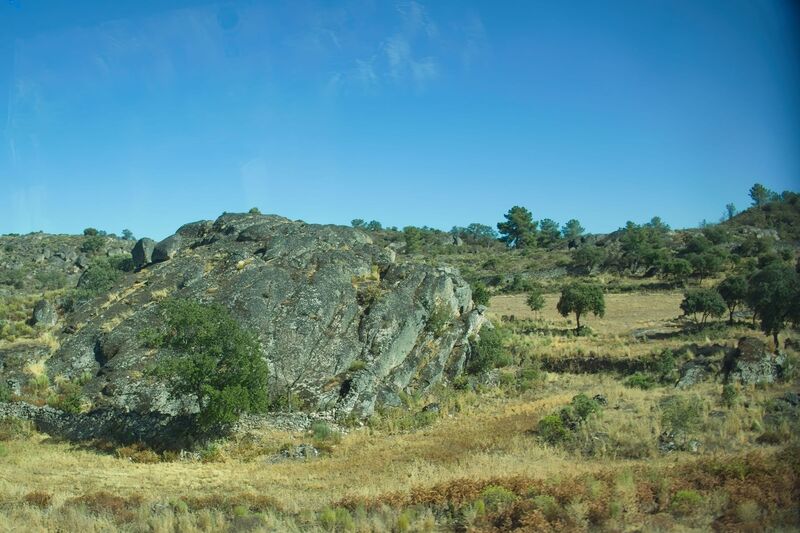 DC 22-0791-109.jpg :: Saga Douro River Cruise, Barca d'Alva,Sapinha:  Sapinha refers to the Miradouro Natural do Alto da Sapinha, a scenic viewpoint in Portugal offering views of the Douro River and its cliffs. It is a popular spot for its impressive, sweeping vistas, which are especially beautiful for birdwatching and visualizing the border between Portugal and Spain. The viewpoint is accessible by road, located near Figueira de Castelo Rodrigo, and is known for the breathtaking views it provides of the river valley. Photo taken 31/08/2022