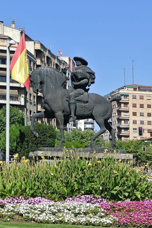 DC 22-0794-023.jpg :: Saga Douro River Cruise, Salamanca. Spain: This is the Monument to the Cowboy Charro (Monumento al Charro), a bronze sculpture in Salamanca, the sculpture is located in Plaza de España (Spain Square). It was created by the Spanish sculptor Venancio Blanco, who made several monumental bronzes of \