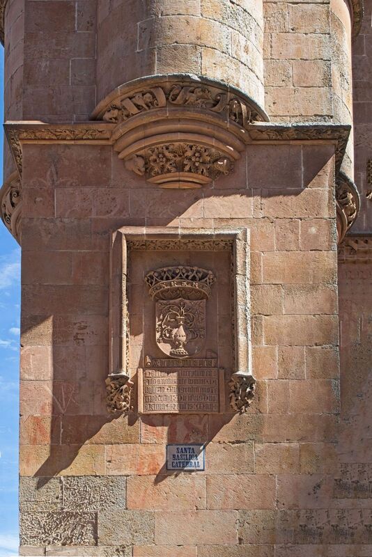DC 22-0794-083.jpg :: Saga Douro River Cruise, Salamanca. Spain: An exterior wall of the Salamanca Cathedral complex in Salamanca, the \