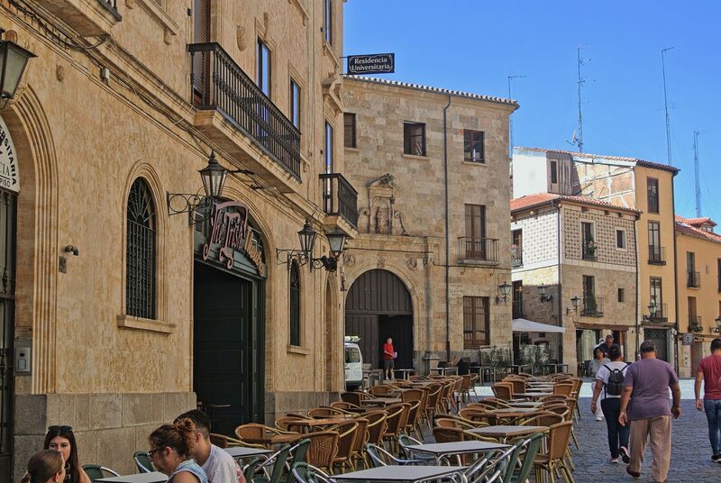 DC 22-0794-153.jpg :: Saga Douro River Cruise, Salamanca. Spain: The Irish Theatre and outside café culture in Calle Rúa Antigua. Photo taken 01/09/2022