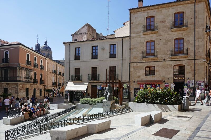 DC 22-0794-163.jpg :: Saga Douro River Cruise, Salamanca. Spain: Plaza del Corrillo. Photo taken 01/09/2022