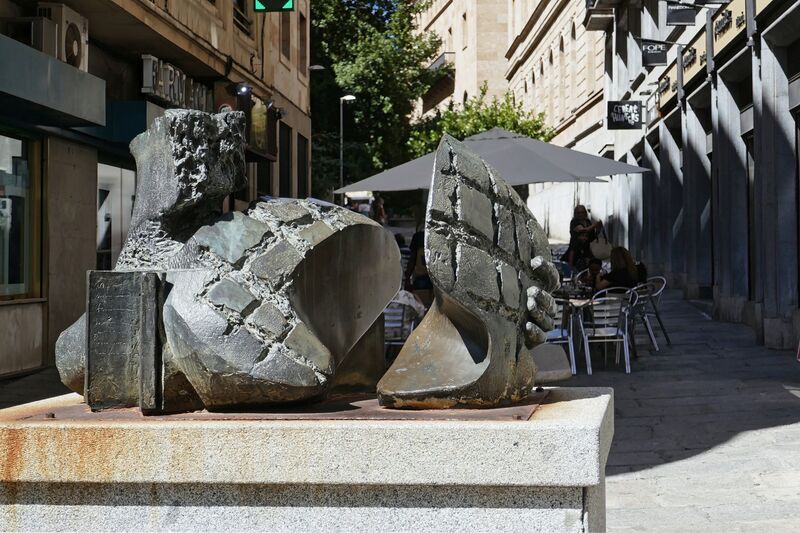 DC 22-0794-181.jpg :: Saga Douro River Cruise, Salamanca. Spain: The sculpture \
