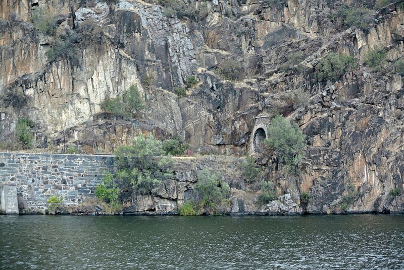 DC 22-0796-033.jpg :: Saga Douro River Cruise, Barca d'Alva to Pocinho, Portugal: View from the MS Douro Spirit, sailing down the River Douro in the Castelo Melhor region. Photo taken 01/09/2022