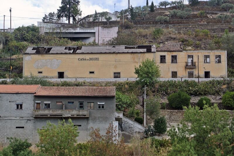 DC 22-0797-008.jpg :: Saga Douro River Cruise, Pocinho to Pinhao, River Douro: The MS Douro Spirit sailing passing Foz do Tua in the Castanheiro Region, along the Douro River, onward to Pinhao. Photo taken 02/09/2022