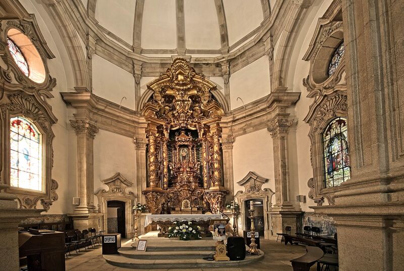 DC 22-0810-011.jpg :: Saga Douro River Cruise, Santuario de Nossa Senhora dos Remedios and Regua:  Ornate interior of the Santuário de Nossa Senhora dos Remédios (Sanctuary of Our Lady of Remedies) in Lamego, Portugal. The sanctuary is a significant pilgrimage site and considered an important part of Portuguese heritage. The interior features a richly carved, gilded altar, which is considered a work of art. The overall architectural style is Baroque. Photo taken 03/09/2022