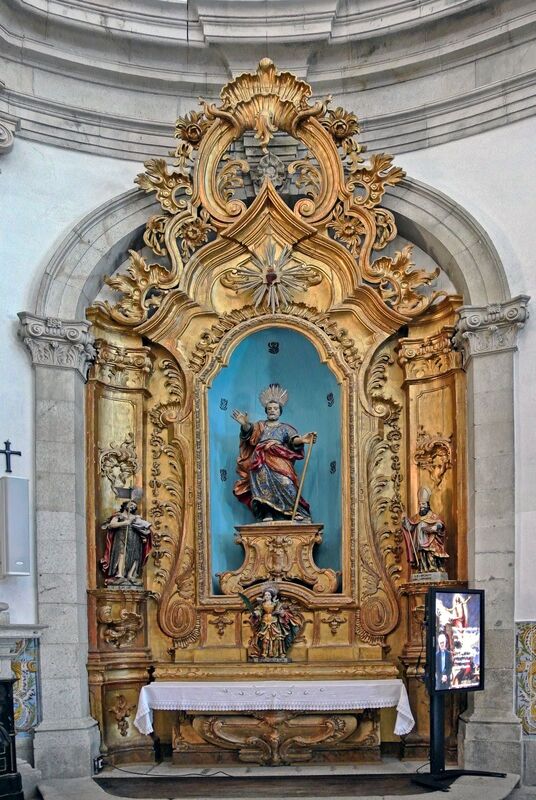 DC 22-0810-017.jpg :: Saga Douro River Cruise, Santuario de Nossa Senhora dos Remedios and Regua:  An ornate Baroque altar located within the Santuário de Nossa Senhora dos Remédios in Lamego, Portugal. The altar features elaborate gilded woodcarvings (talha dourada), a hallmark of Portuguese Baroque and Rococo art. Photo taken 03/09/2022