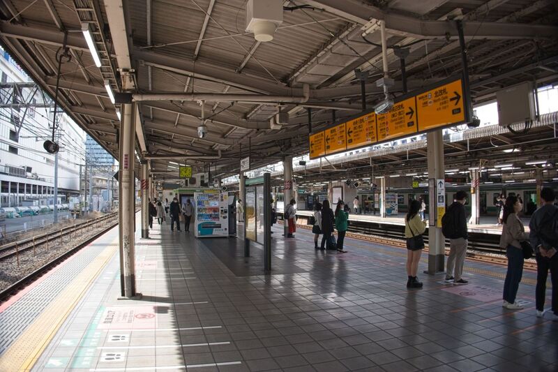DC 23-0677-018.jpg :: Iglu Tour, Ultimate Japan & Cherry Blossom: Tokyo, Japan, Railway Station on route to the famous Shibuya Crossing. Photo taken 31/03/2023