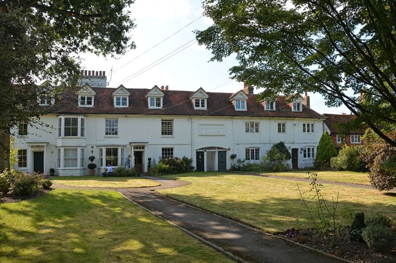 DC 24-0736-048.jpg :: Tenterden, Kent: Borough Place, a row of late C13 to early C19 cottages. 2 storeys and attics colour washed brick. Grade II listed building. Located High Street, Tenterden. Photo taken 04/09/2024
