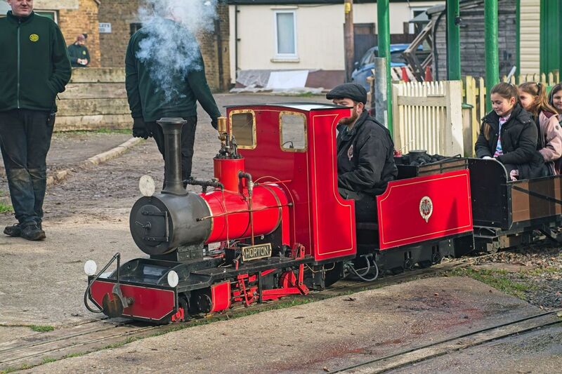 DC 24-0738-030.jpg :: Swanley New Barn Railway, Swanley Park Kent: Guest train 'Horton' a development of the Tinkerbell class locomotives. 2-4-0  built in 1991. Photo taken 01/01/2024