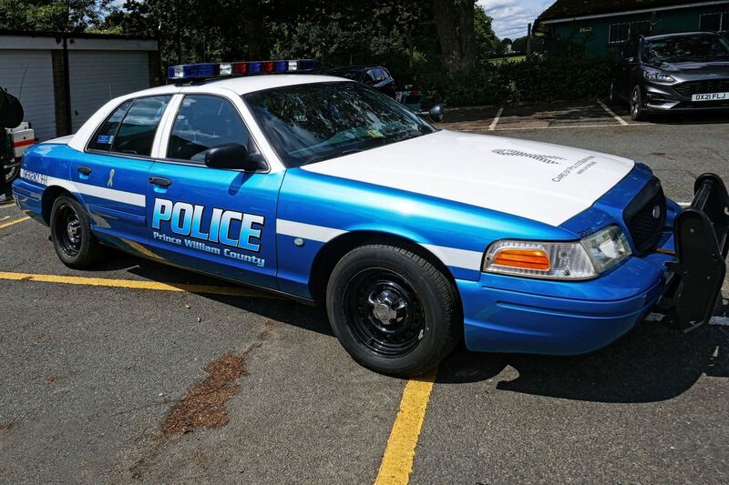 DC 25-0777-047.jpg :: Marlow House, Sidcup, Historic Police Cars Display: 2002 Prince William County Police Ford Crown Victoria Interceptor car. Part of the Metropolitan Police Historic Vehicle Collection. Reg No. V12 COP. Photo taken 08-06-2025