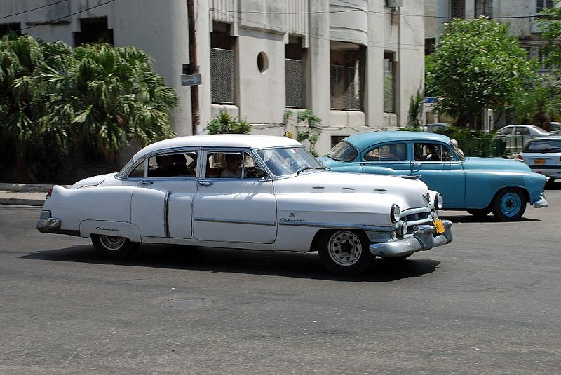 DC 11-0240-057.jpg :: 2011 - Cuban Classic Cars - 1949 Cadillac Fleetwood Sixty Special 4dr. Sedan, one of Cadillac's most beautiful car designs riding on a 133\