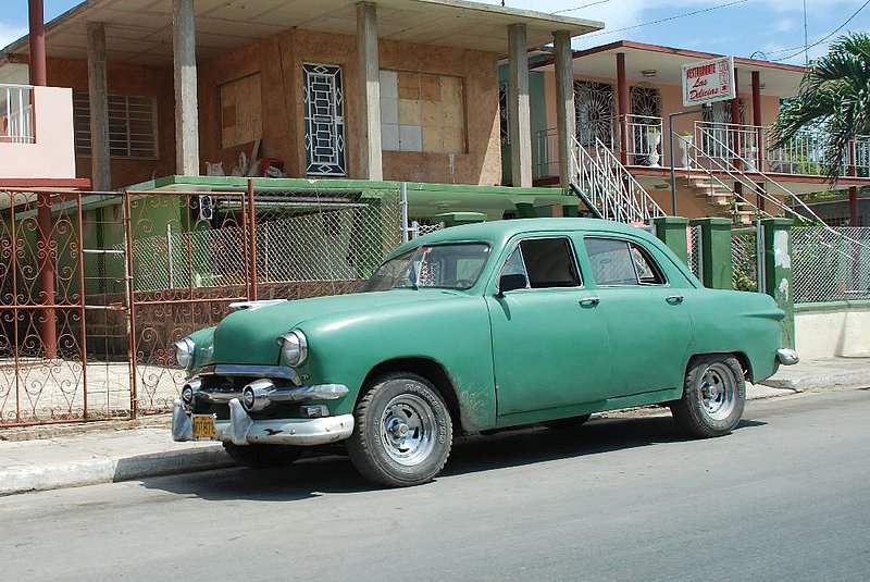 DC 11-0240-058.jpg :: 2011 - Cuban Classic Cars - 1951 Ford Victoria 4dr. Sedan. Seen on route to Varadero from Havana. Reg No. HDT 878 on a yellow Cuban plate. 01/06/2011  
