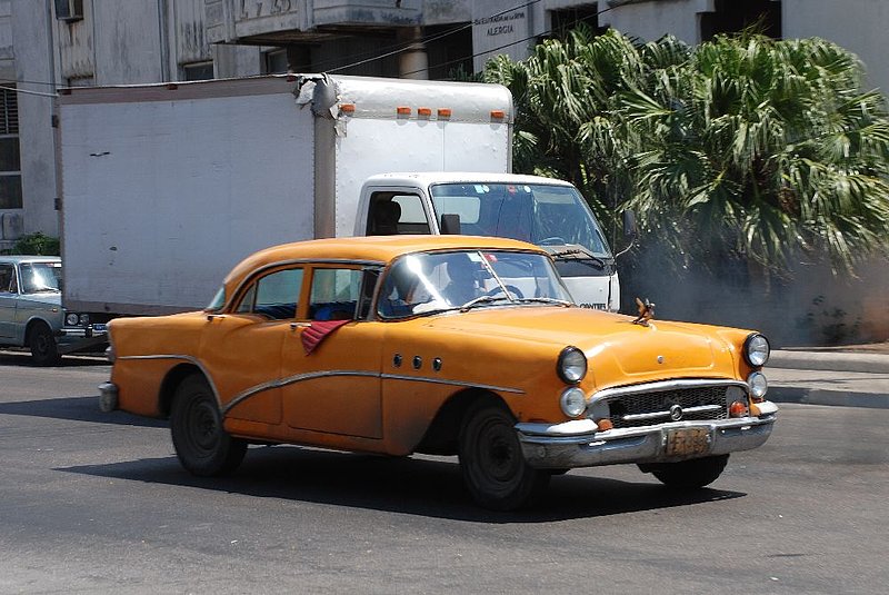 DC 11-0240-132.jpg :: 2011 - Cuban Classic Cars - 1955 Buick Century. Seen outside the Hotel Tryp Habana Libre in Havana. Reg No. HFR 398 on cuban yellow plate. 26/05/2011
