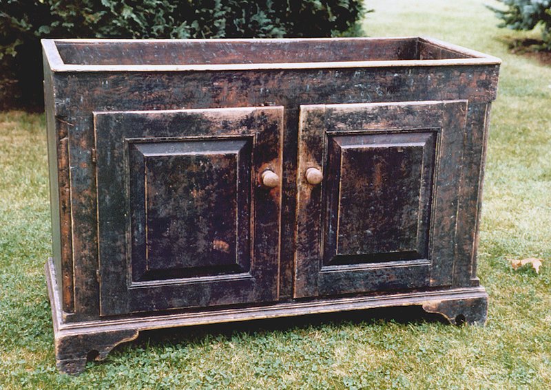 Mid 19th Century Ontario Dry Sink.jpg